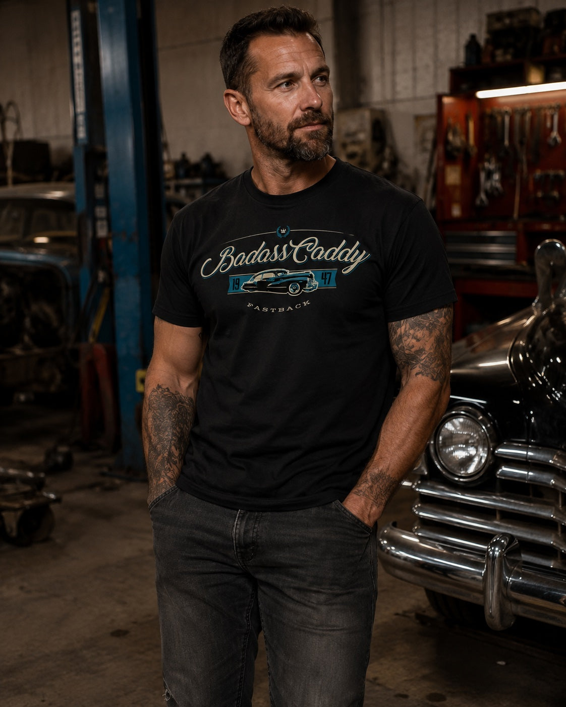 Badass Caddy ’47 Fastback Men’s Tee – Black